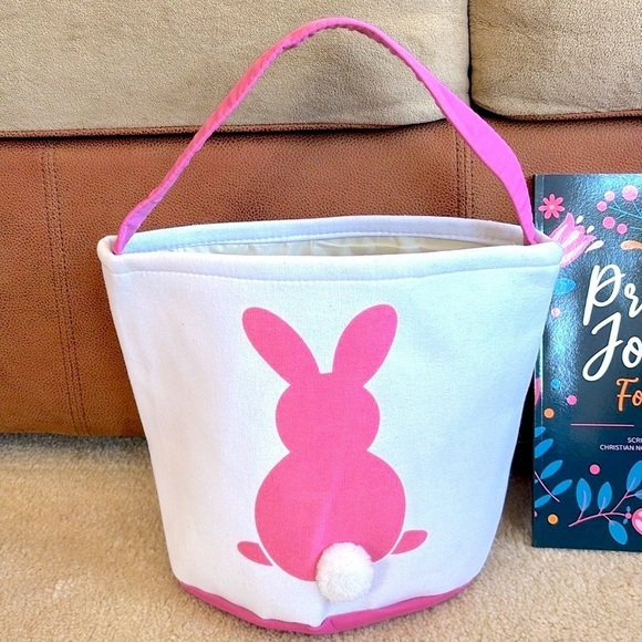 Brand New Self Care Skincare Easter Basket Turmeric Pads Moisturizer Jade Roller - Picture 12 of 15